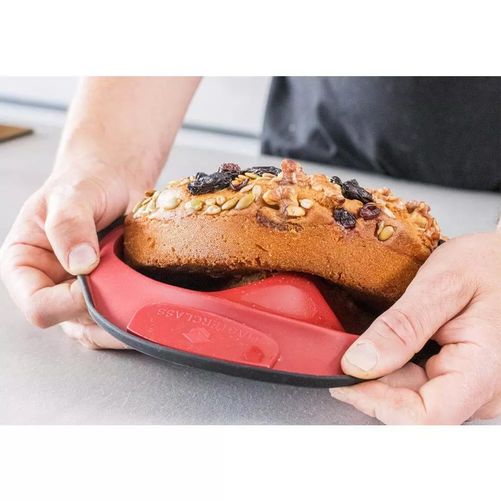 MasterClass Smart Silicone Round Cake Pan 20.5cm